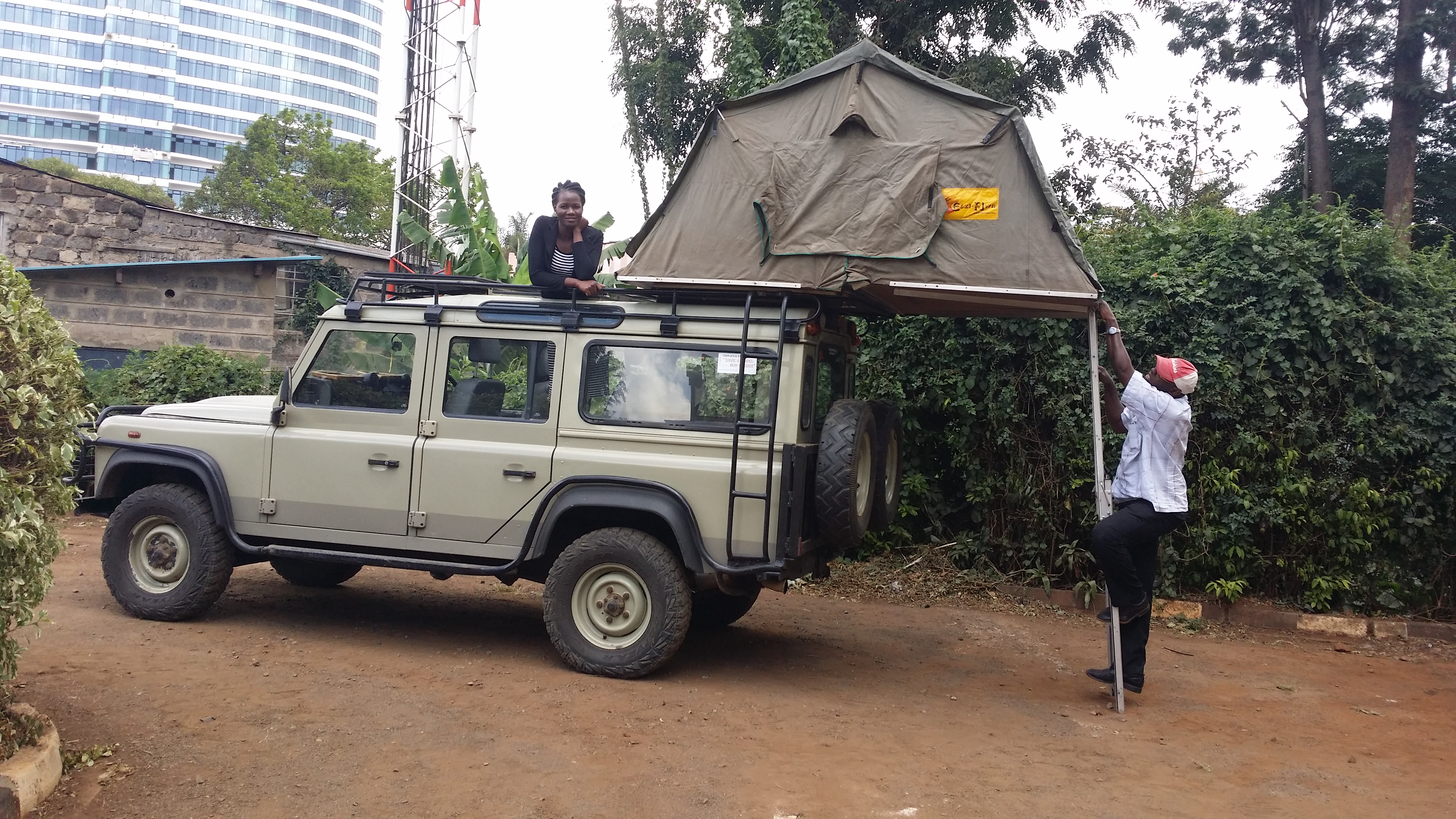 Land Rover Defender with One Roof Tent